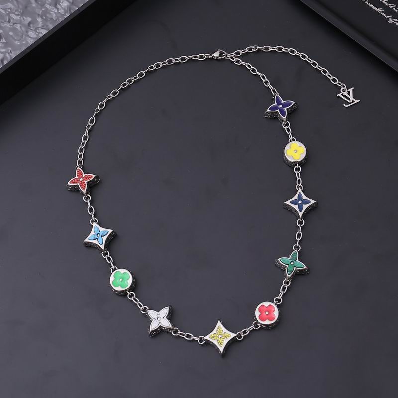 LV Necklace 03lyr517
